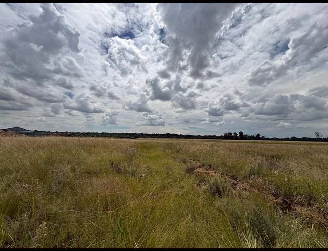 4,267M² VACANT LAND FOR SALE IN VAALPARK